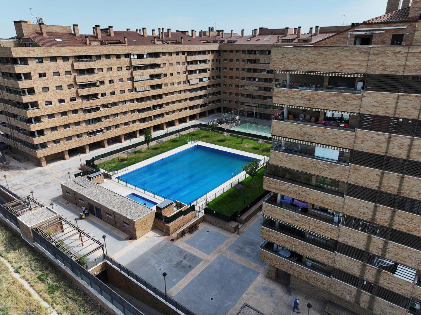 I neki drugi "gradovi duhovi" u Španjolskoj vraćaju se u život na sličan način.
