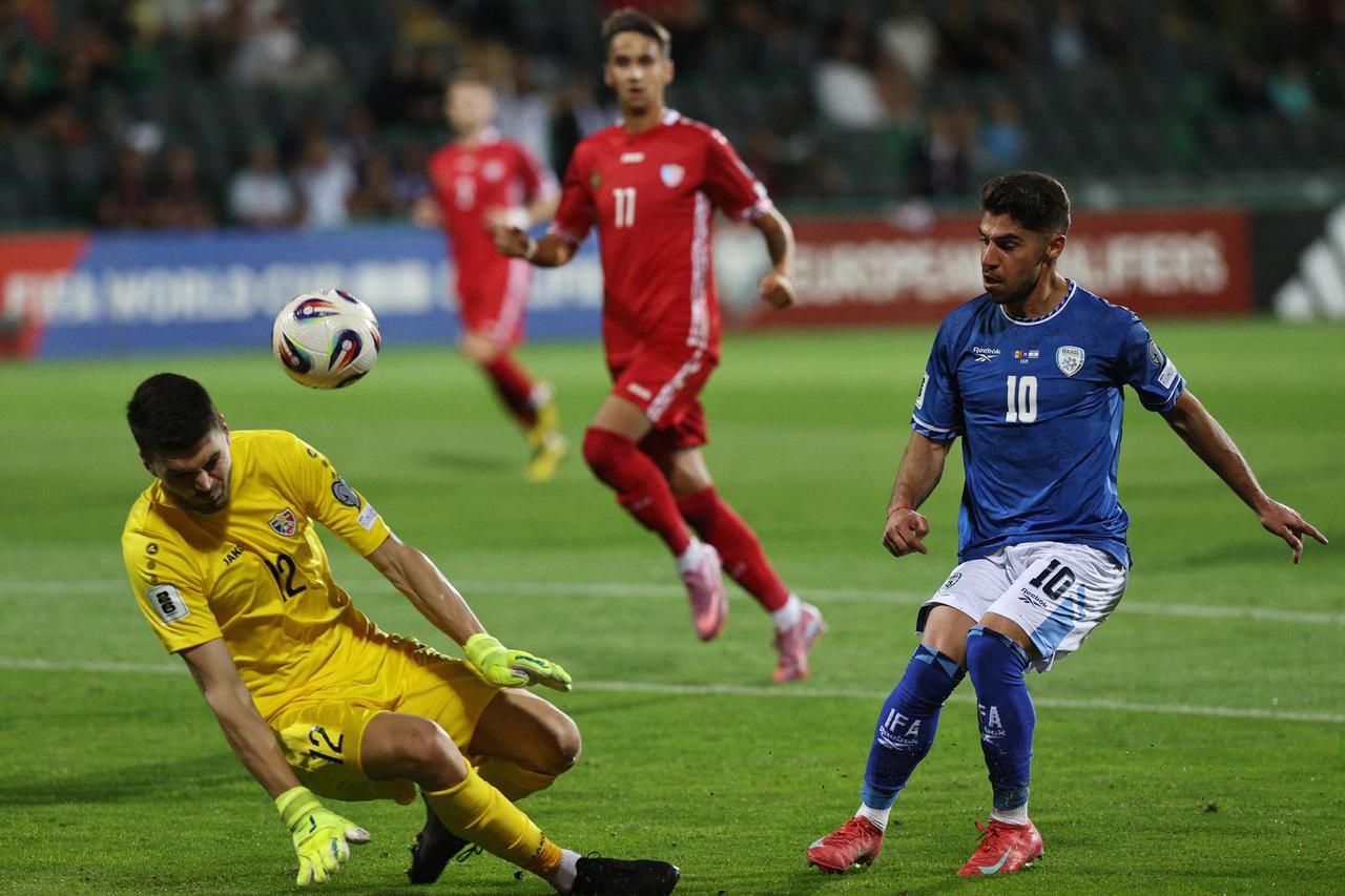 World Cup - UEFA Qualifiers - Group I - Moldova v Israel