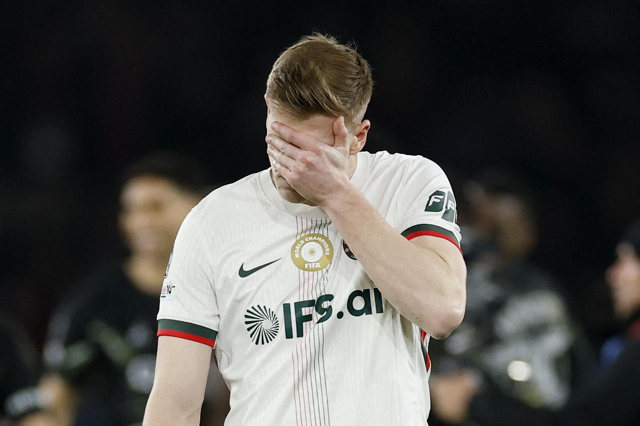 UEFA Champions League - Round of 16 - First Leg - Paris St Germain v Chelsea