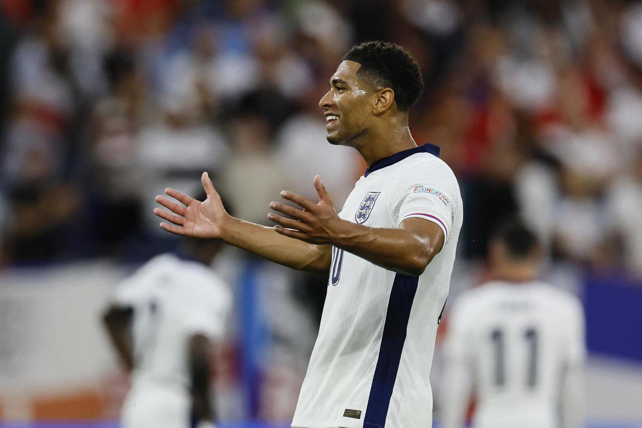 Euro 2024 - Serbia v England