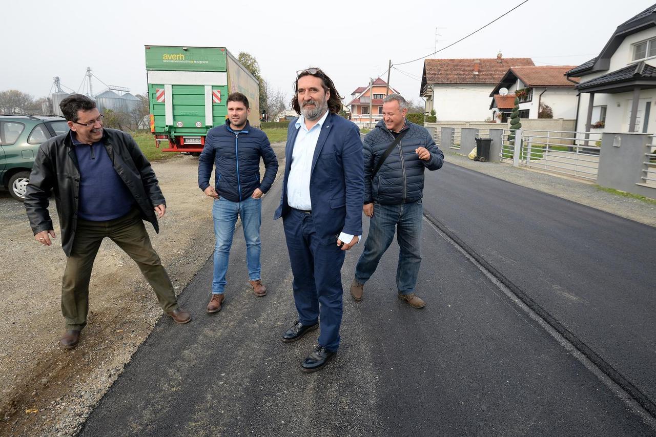 Biškupec: Varaždinski gradonačelnik Čehok obišao radove u Sajmišnoj ulici