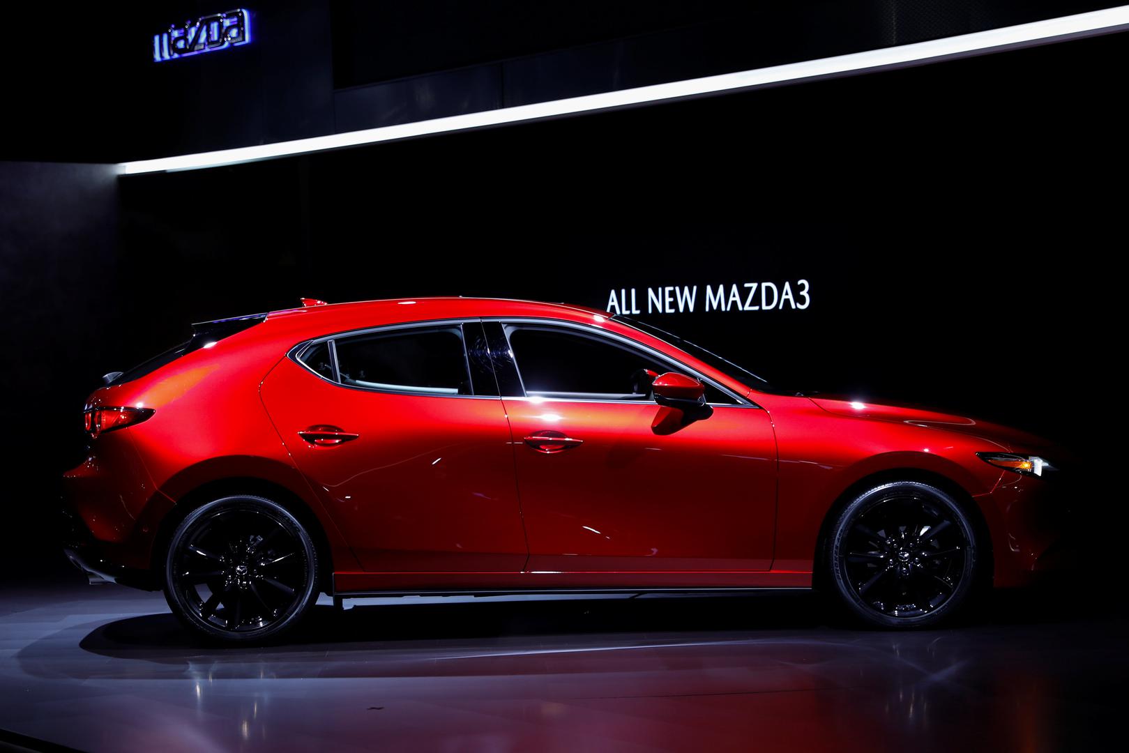Mazda3 je u hatch varijanti s 447 cm jedan od najdužih modela Golf klase, a sedan je sada prava “mala šestica”