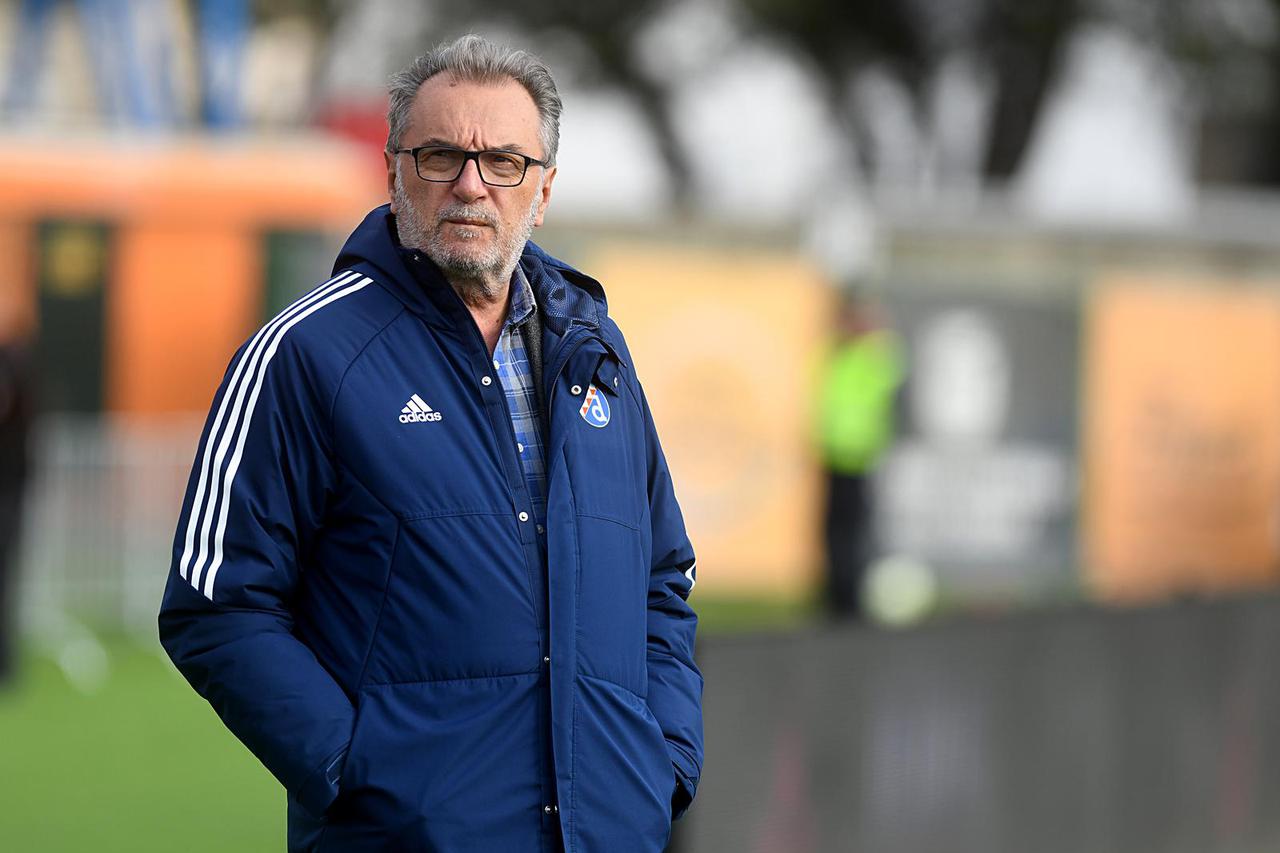 Šibenik: Zagrijavanje uoči utakmice Hrvatskog nogometnog kupa, HNK Šibenik - GNK Dinamo