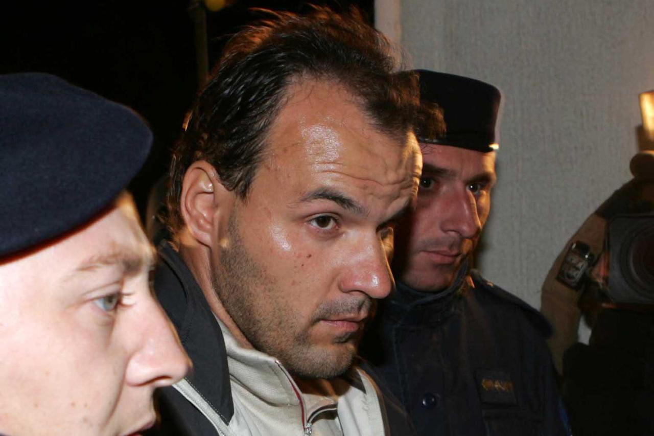 ARHIVA - 14.10.2007., Dražen Dor?ec u plja?ki Fine u ?ur?evcu ubio dvoje ljudi 