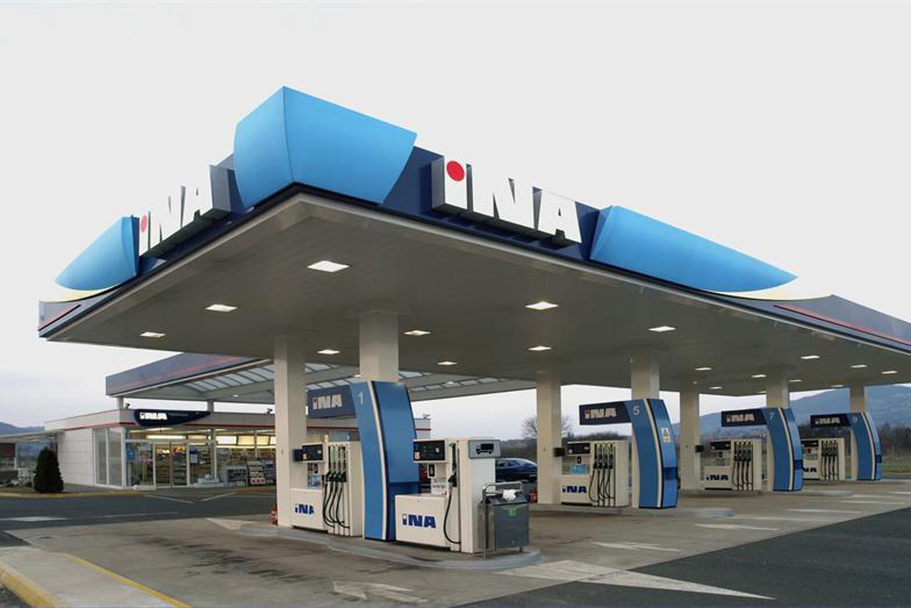 Ina benzinske postaje (1)