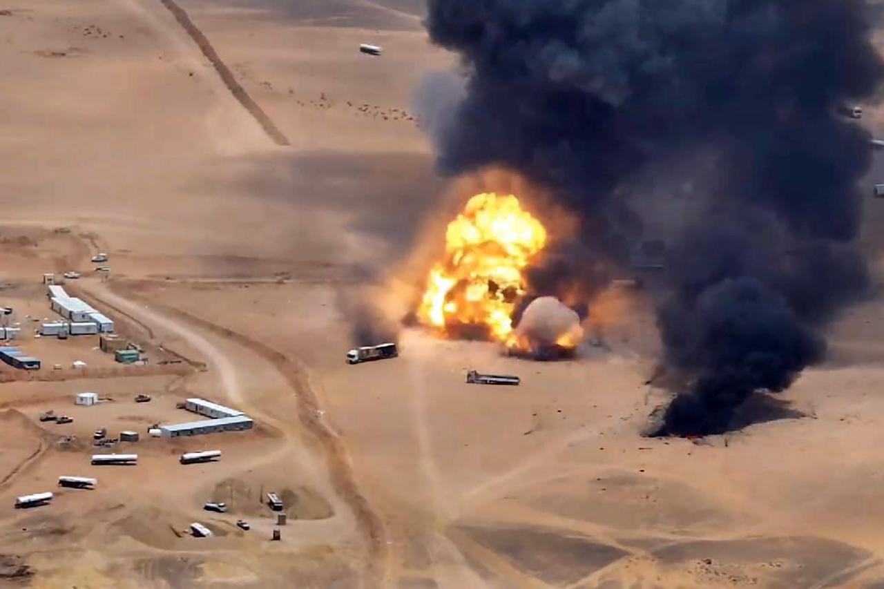 Houthi missile strike hits Saudi trucks in Hadhramaut