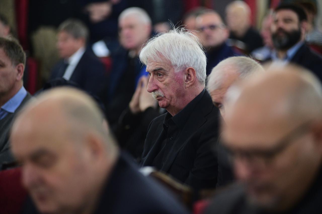 Beograd: Komemoracija povodom smrti legende jugoslavenske košarke Dražena Praje Dalipagića 