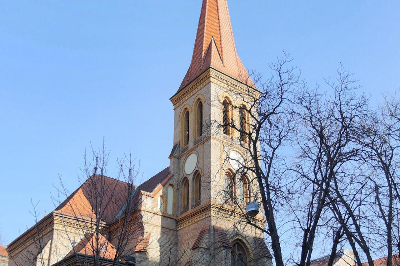 Evangeli?ka crkvena op?ina u Zagrebu