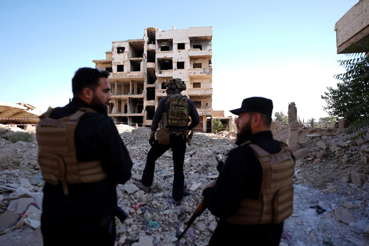 Foreign Minister Wadephul visits Syria