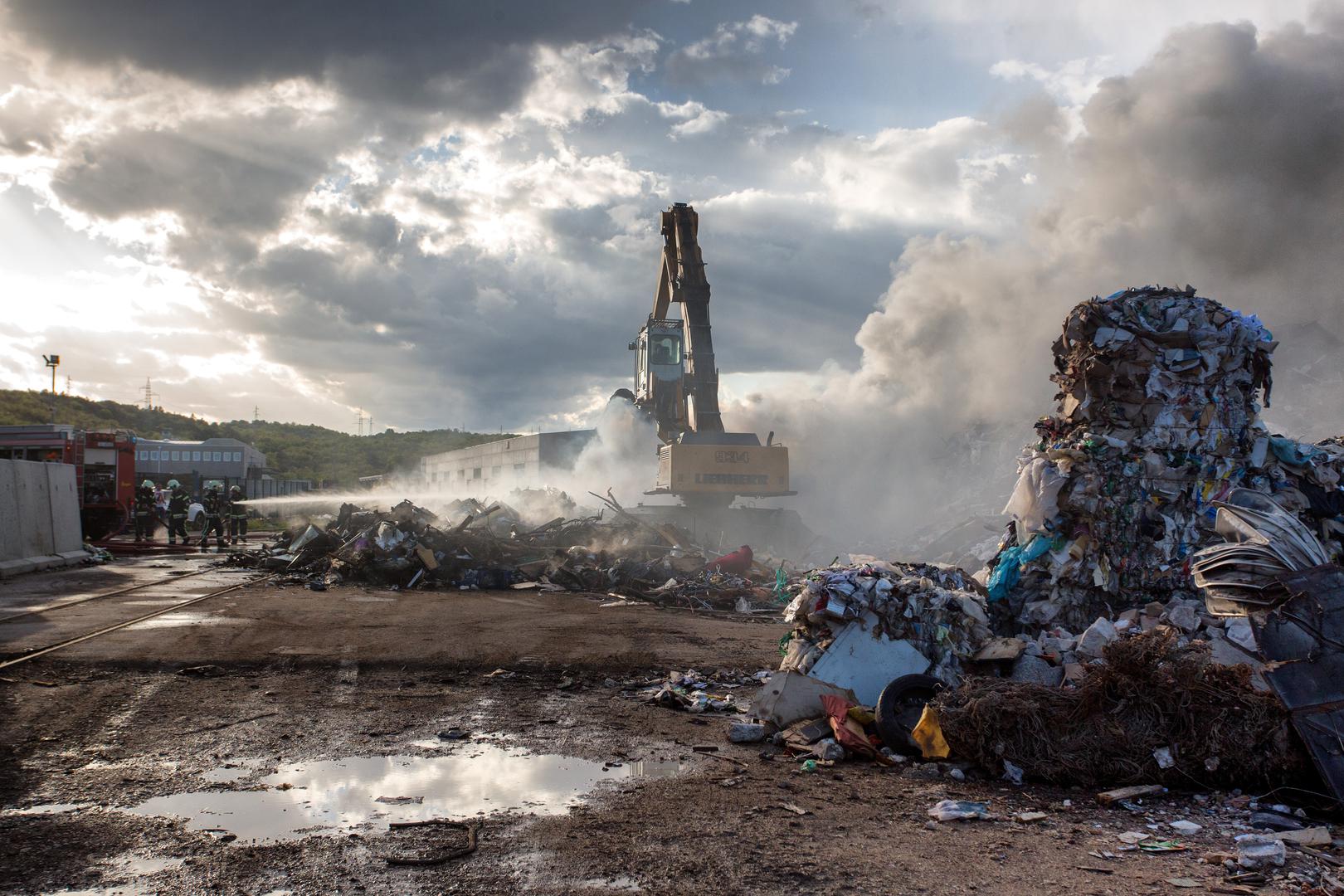 Na odlagalištu otpada Metis u Kukuljanovu došlo je do požara.
