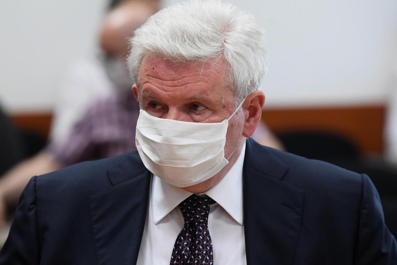 Zagreb: Ivica Todorić i drugi optuženi na suđenju uz obavezne zaštitne maske preko lica