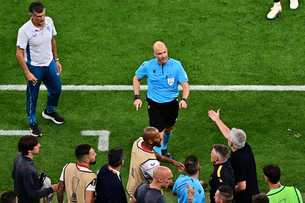 Lena Stojković osvojila titulu seniorske prvakinje u taekwondou