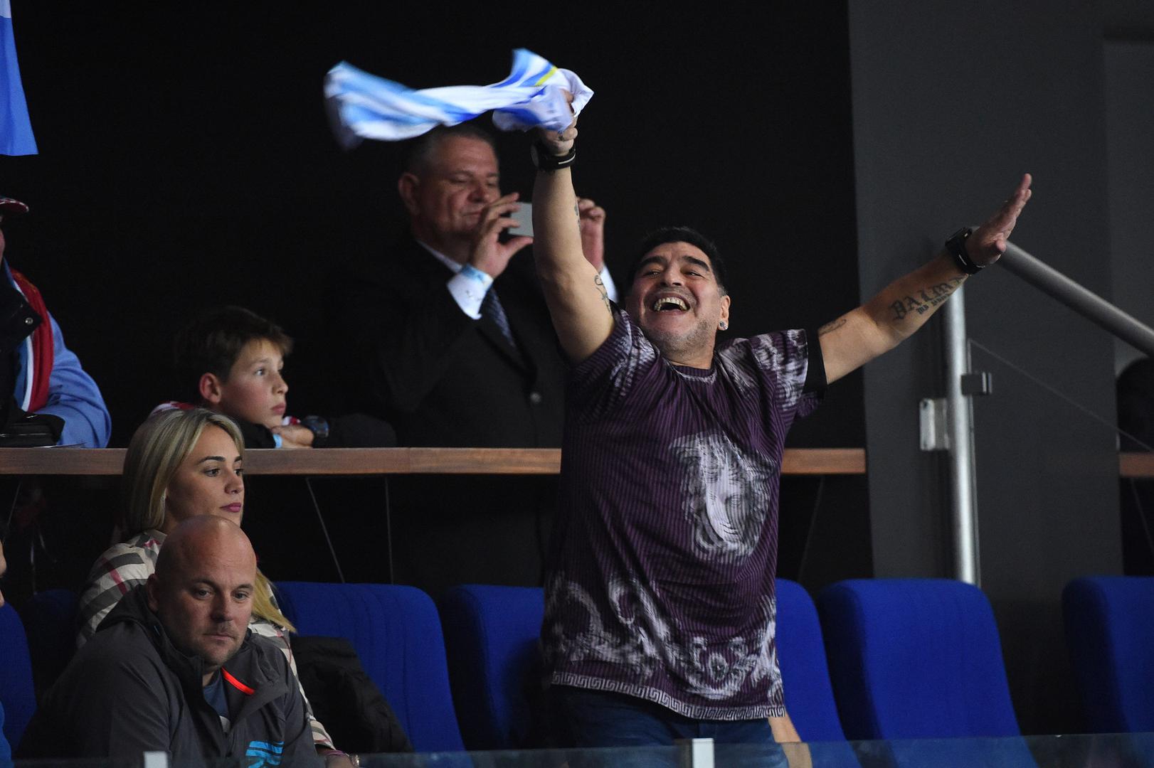 Diego Maradona At Davis Cup Final Men's Double - Zagreb Former Argentinian soccer player Diego Maradona attends the double match at the Davis Cup final tie between Croatia and Argentinia at the Arena, Zagreb, Croatia on november, 26, 2016. Photo by Corinne Dubreuil/ABACAPRESS.COM Dubreuil Corinne/ABACA /PIXSELL