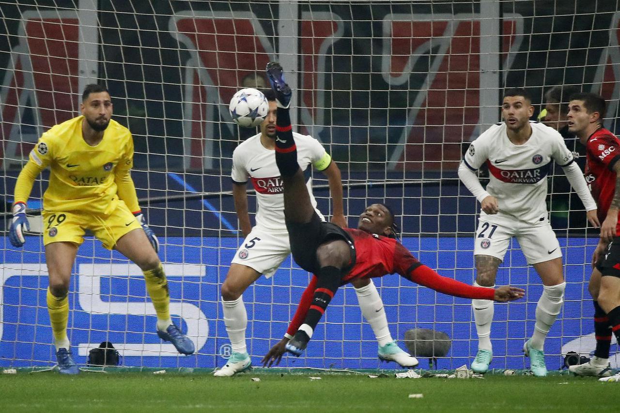 Champions League - Group F - AC Milan v Paris St Germain