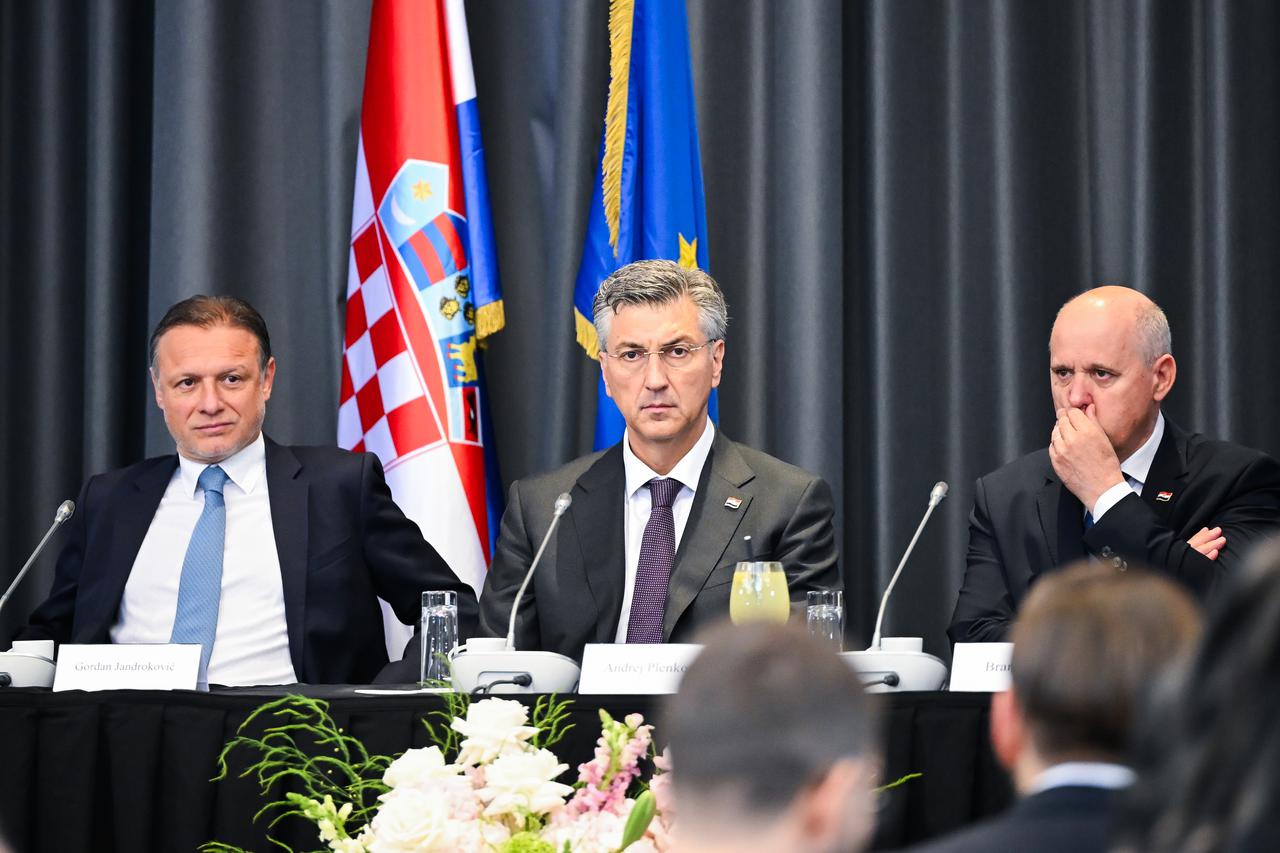 Zagreb: Održana Prva sjednica četvrtog saziva Savjeta za Hrvate izvan Republike Hrvatske