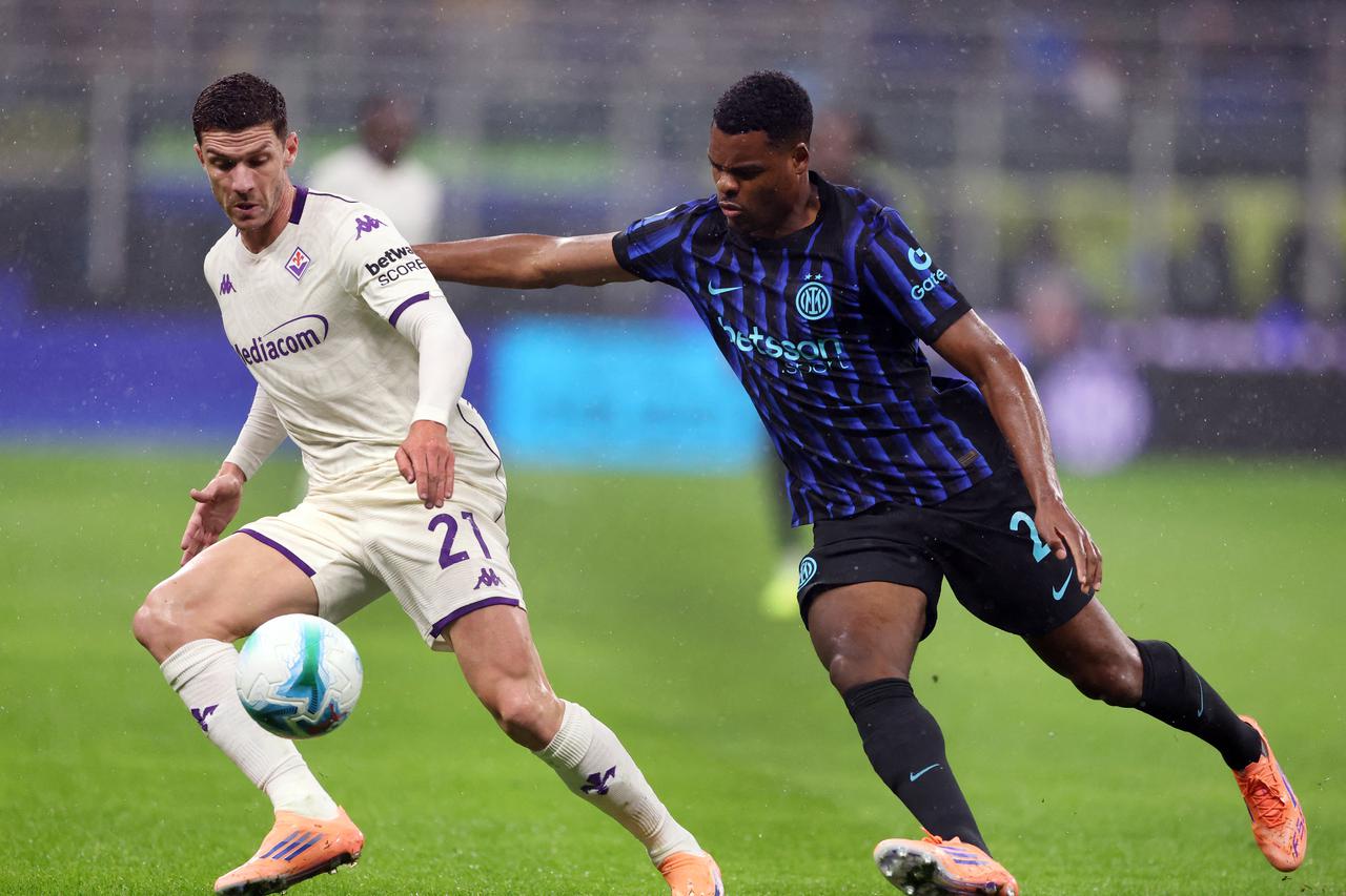 Serie A - Inter Milan v Fiorentina