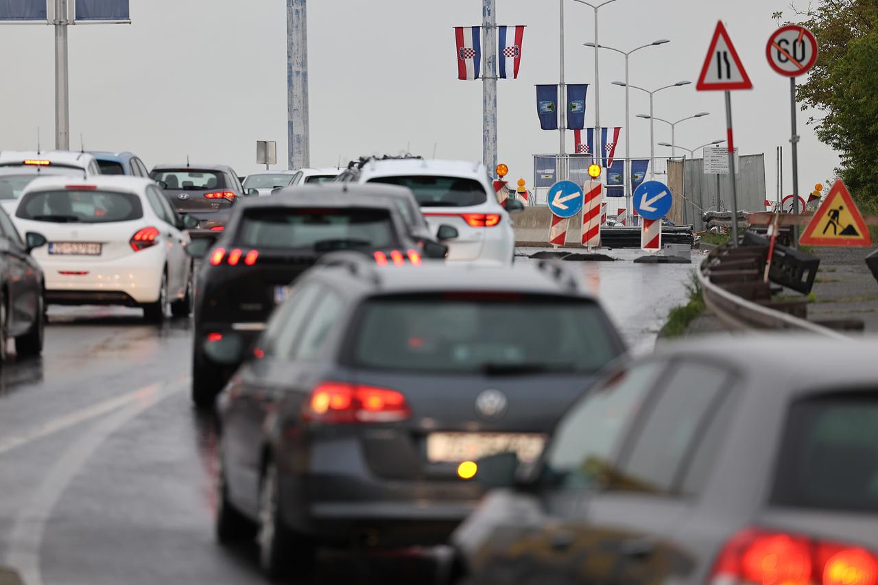 Zagreb: Zbog radova na nadvožnjaku kod Buzina stvaraju se velike gužve