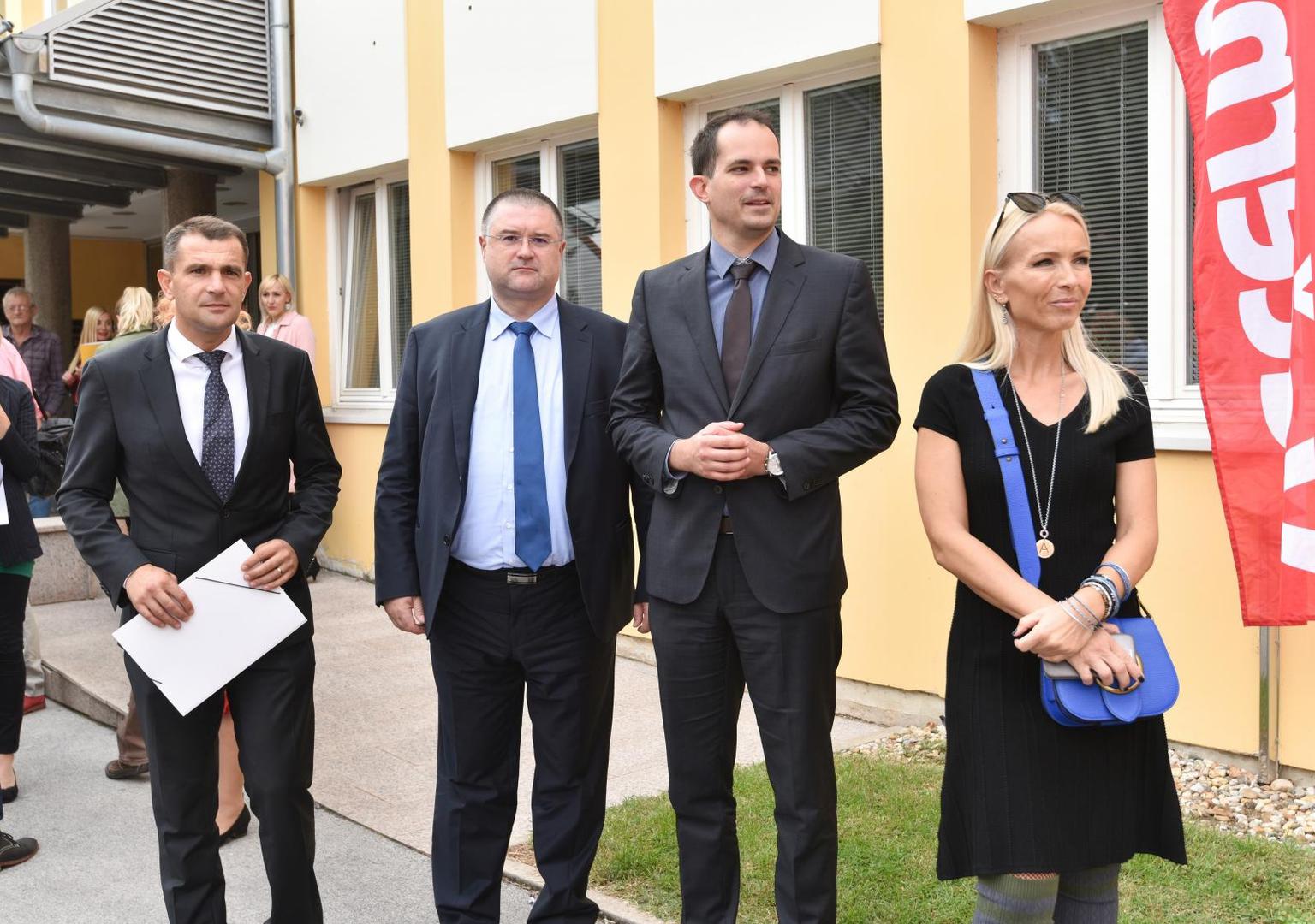 Matija Posavec, župan Međimurske županije, Bernard Gršić, državni tajnik Središnjeg državnog ureda za razvoj digitalnog društva, Ivan Malenica, ministar Uprave RH i Andrea Borošić, članica uprave Večernjeg lista
