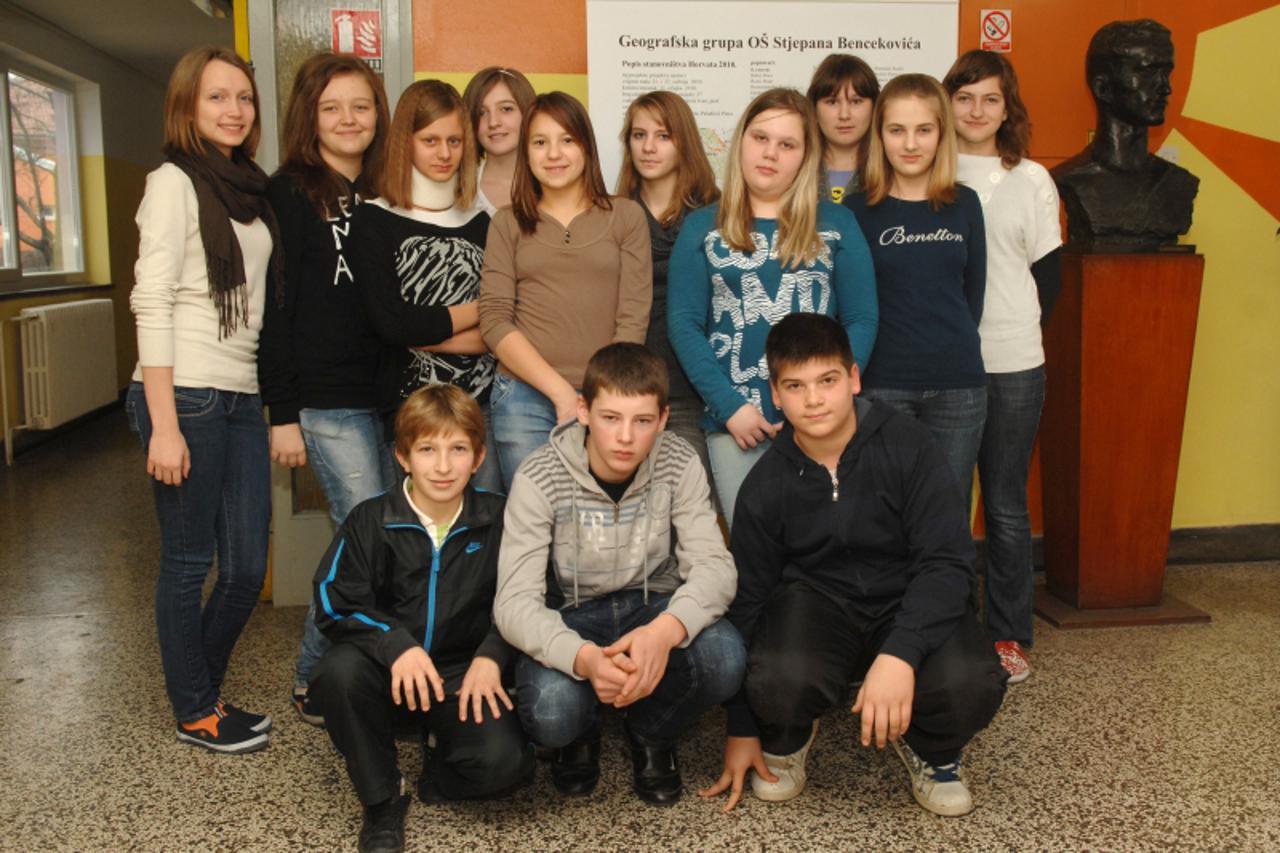 '19.01.2011. Zagreb-  ucenici geografske grupe O.S. Stjepana Bencekovica iz Horvata koji su sami obavili popis stanovnistva u svom naselju Photo: Davor Visnjic/PIXSELL'