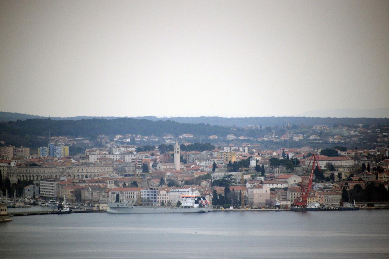 Panoramski pogled na Pulu