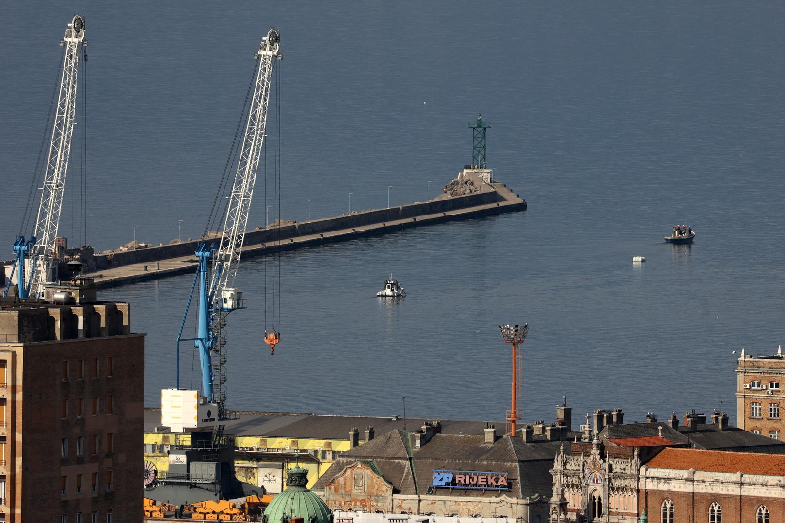 19.3.2023. Rijeka - Operacija izmjestanja mine zaostale iz Drugog svjetskog rata u Rijeckoj Luci.  Photo: Nel Pavletic/PIXSELL