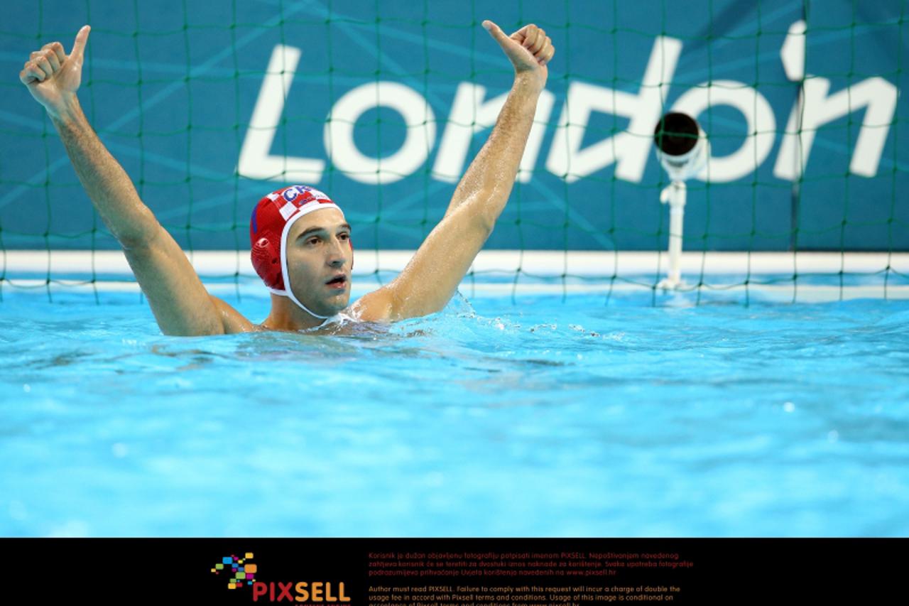 '10.08.2012., London, Engleska - Ljetne Olimpijske igre, vaterpolo, polufinale, Hrvatska - Crna Gora.  Josip Pavic.  Photo: Igor Kralj/PIXSELL'
