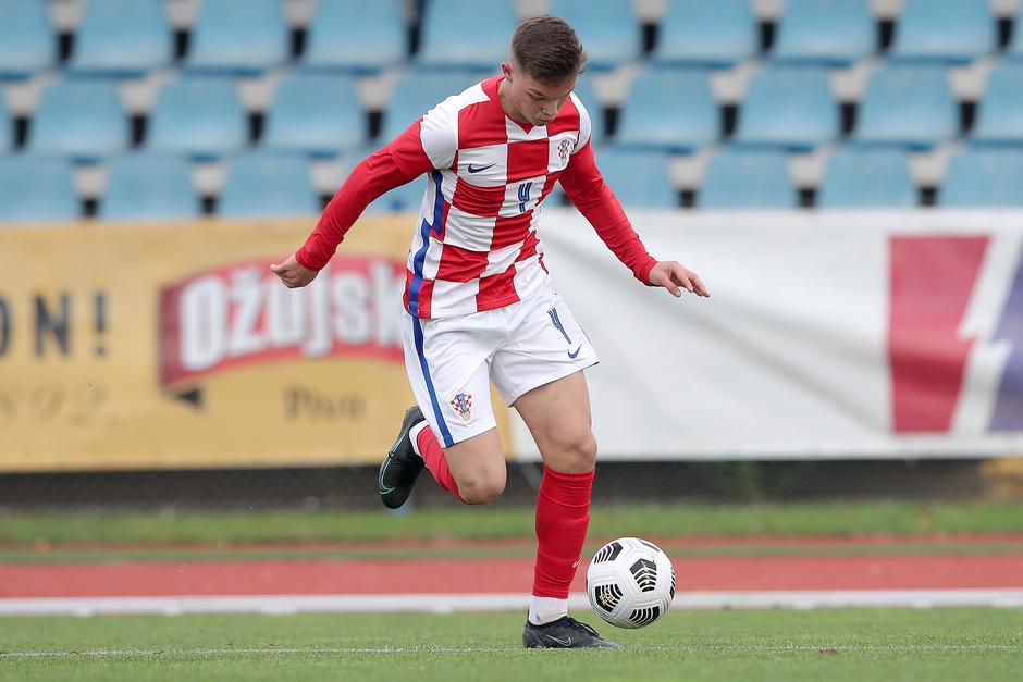 Hrvatska U-19 reprezentacija na startu kvalifikacija pobijedila 7:0