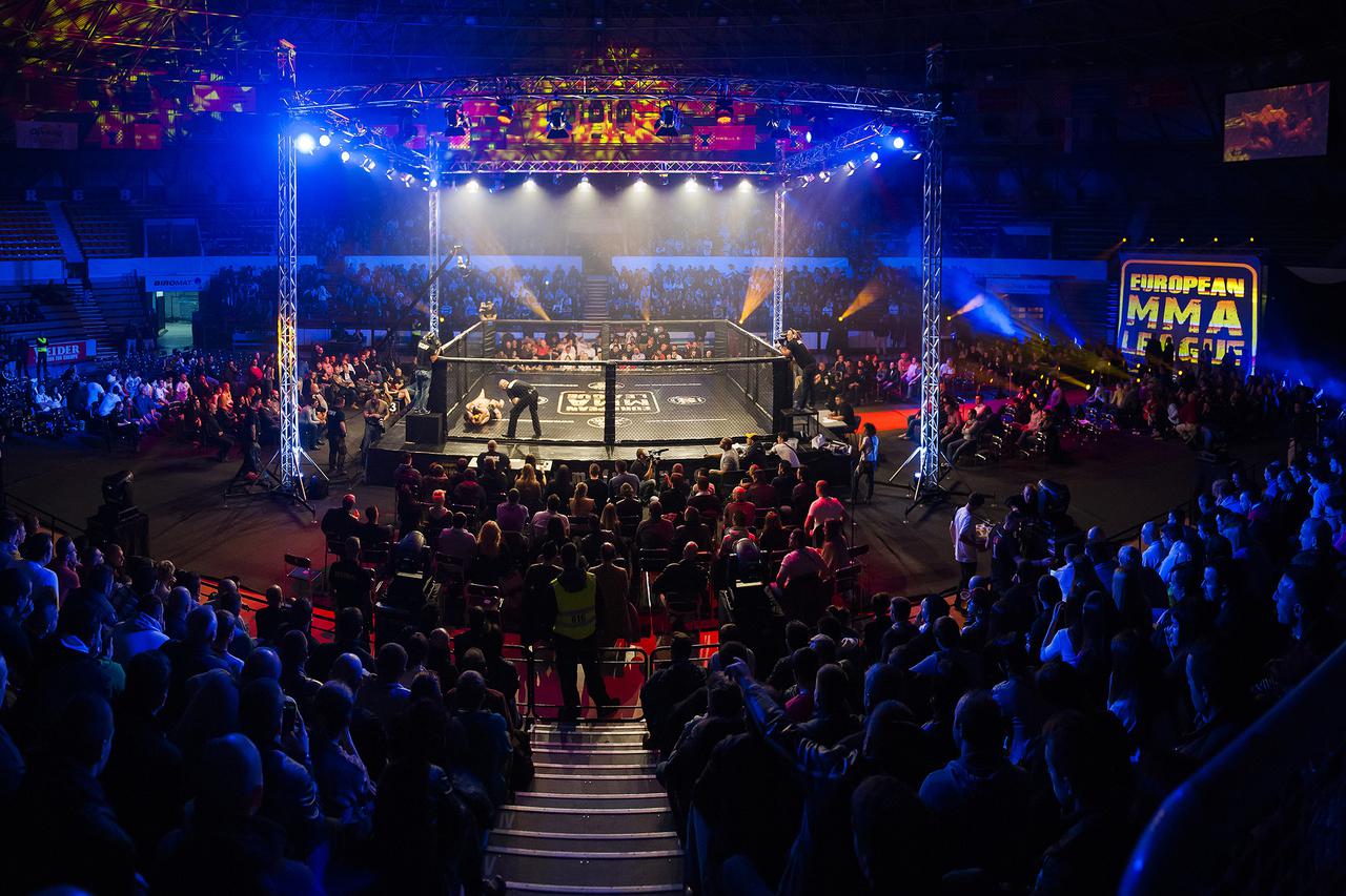 mmafunclub.com