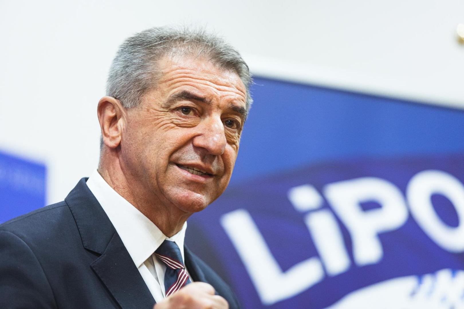 12.12.2020., Gospic - Konferencija za medije nakon osnivackog sabora nove politicke stranke Lika, Primorje i otoci (LiPO). Darko Milinovic Photo: Marko Dimic/PIXSELL