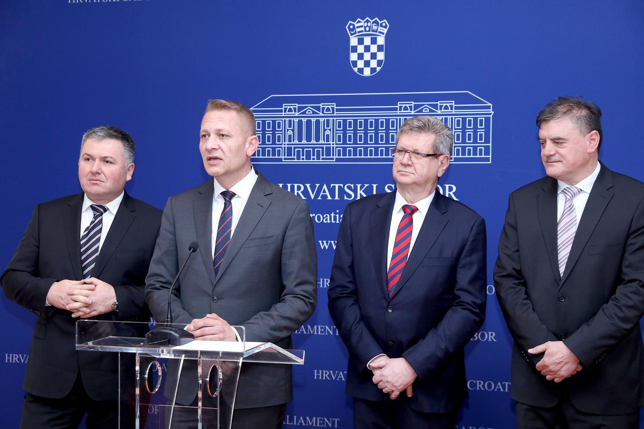 Krešo Beljak i Mirando Mrsić održali su u Saboru konferenciju za medije