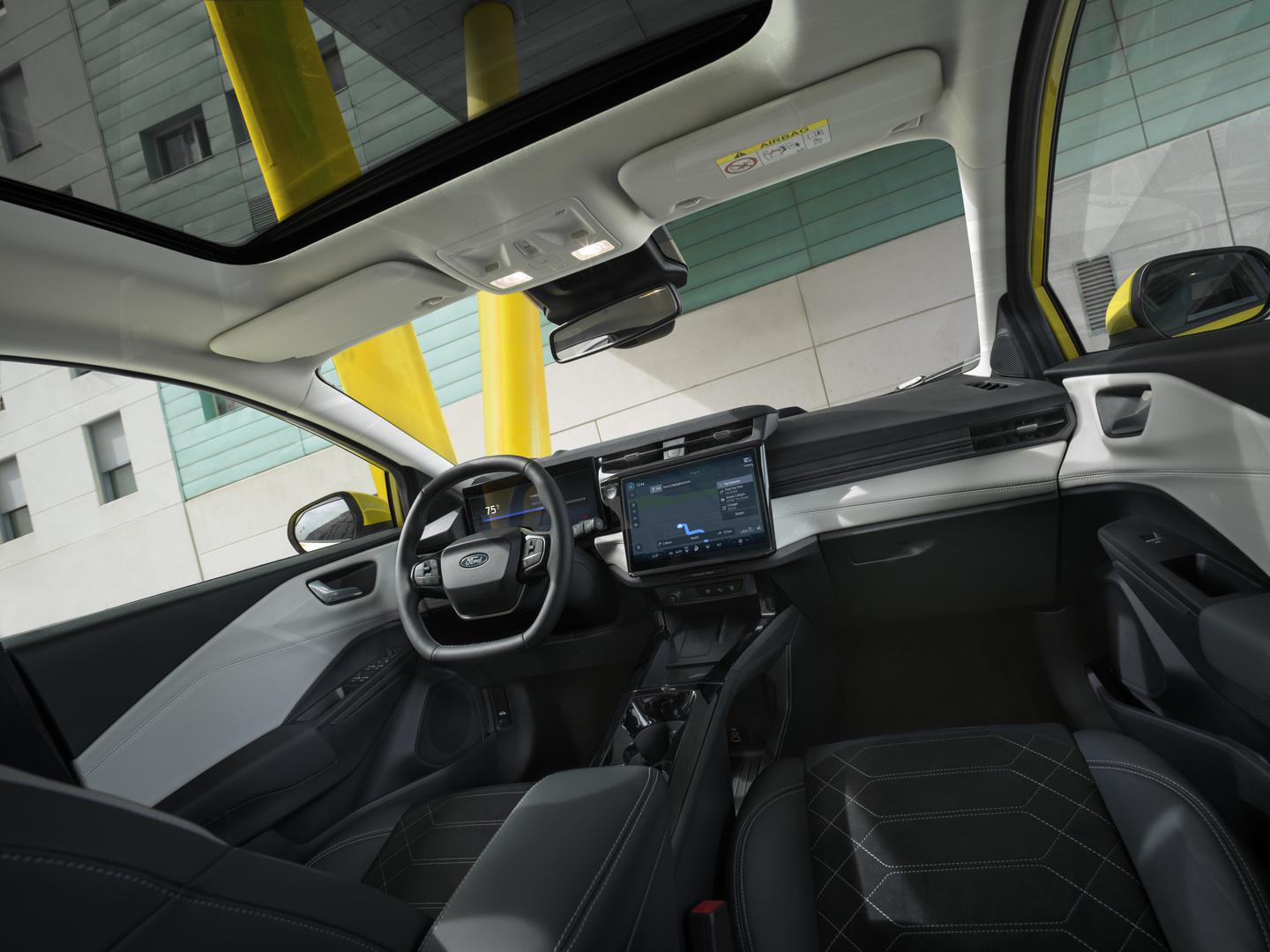 Putnička kabina jednaka je, po pitanju prostranosti, kod električne i benzinske Pume.