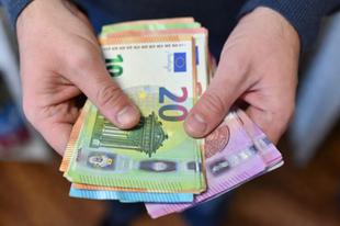 FINA poslala obavijest građanima: Počela isplata uskrsnica