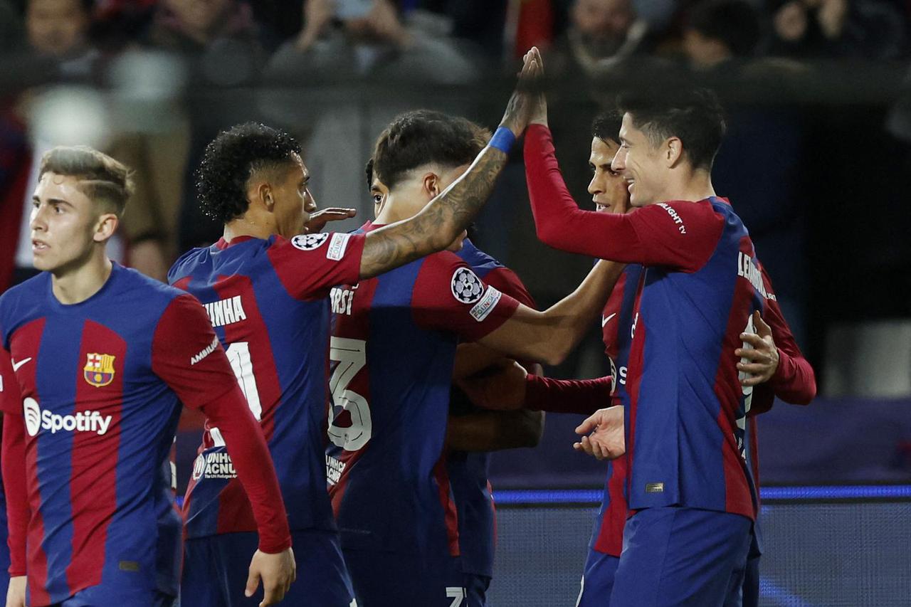 Champions League - Round of 16 - Second Leg - FC Barcelona v Napoli