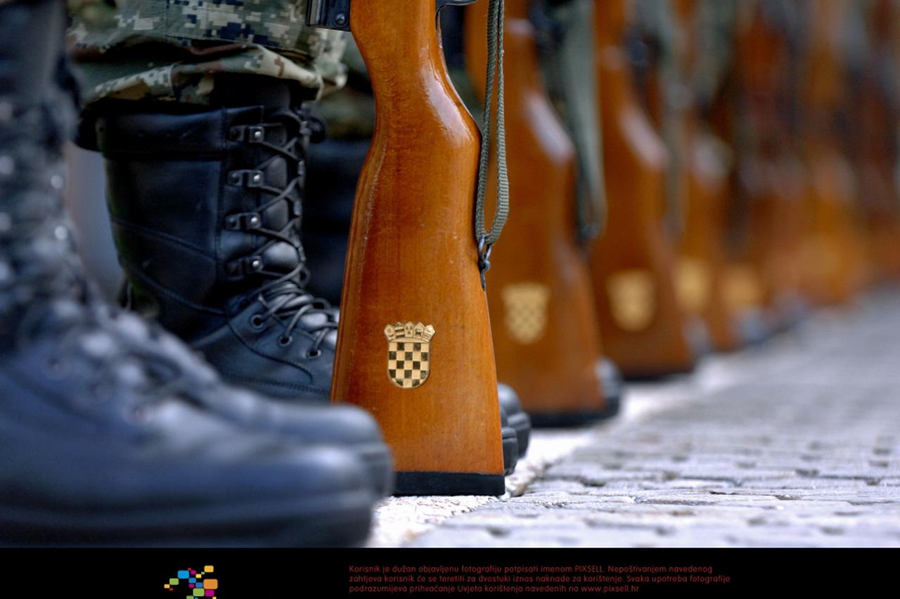 hrvatski vojnici, vojnik