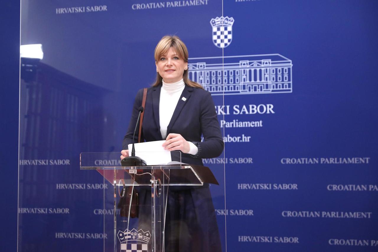 Karolina Vidović Krišto o upravljanju državnim tvrtkama