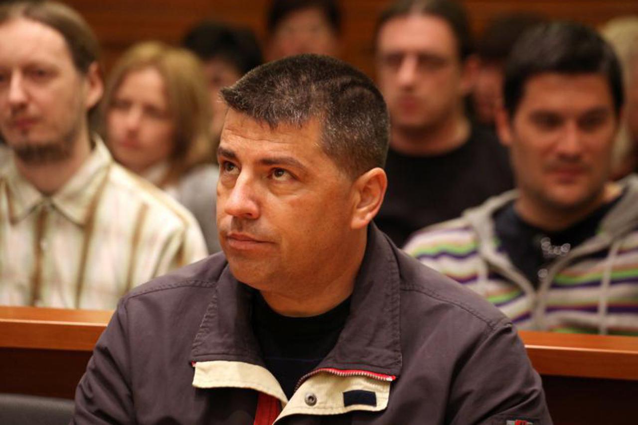 '15.03.2011., Zadar - Sudjenje za Kornatsku tragediju se nastavlja. Drazen Slavica u sudnici. Photo: Zeljko Mrsic/PIXSELL'