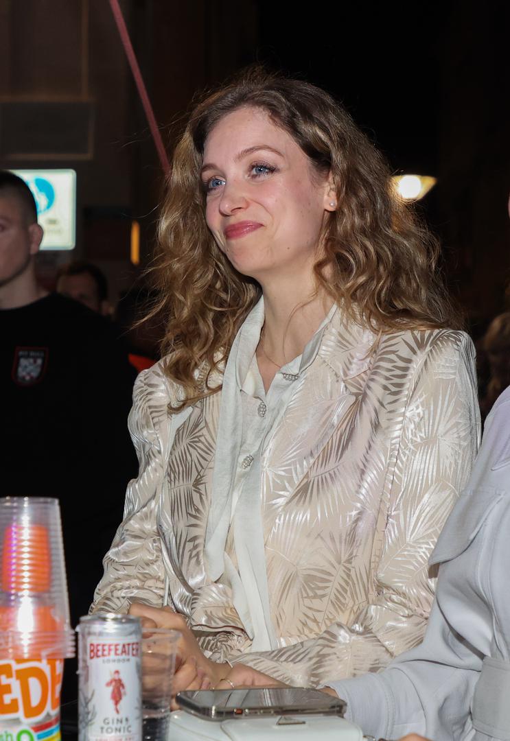 07.05.2024., Split - Hana Huljic, supruga Petra Grase na njegovom koncertu na Rivi. Photo: Ivana Ivanovic/PIXSELL