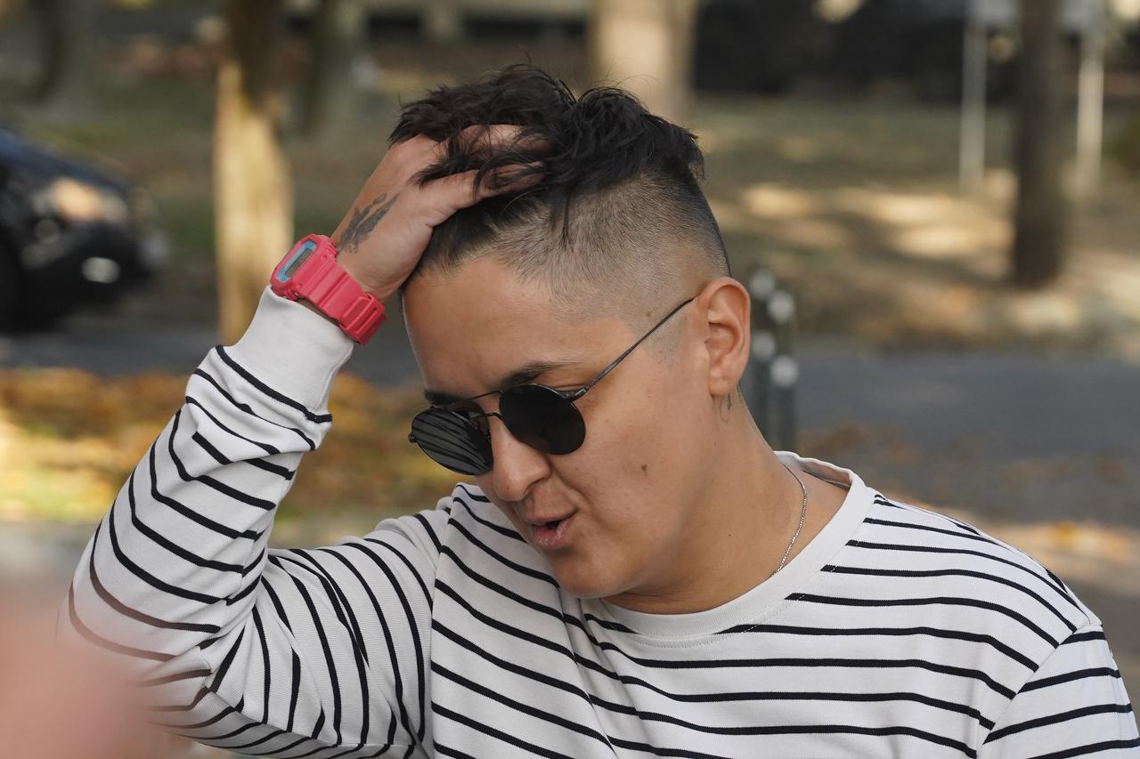 Beograd: Marija Šerifović na snimanje Zvezda Granda stigla je u novom autu i pokazala novu, mršaviju , liniju 