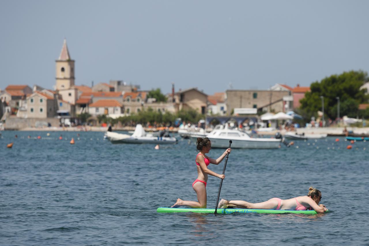 Turistička patrola u Pirovcu