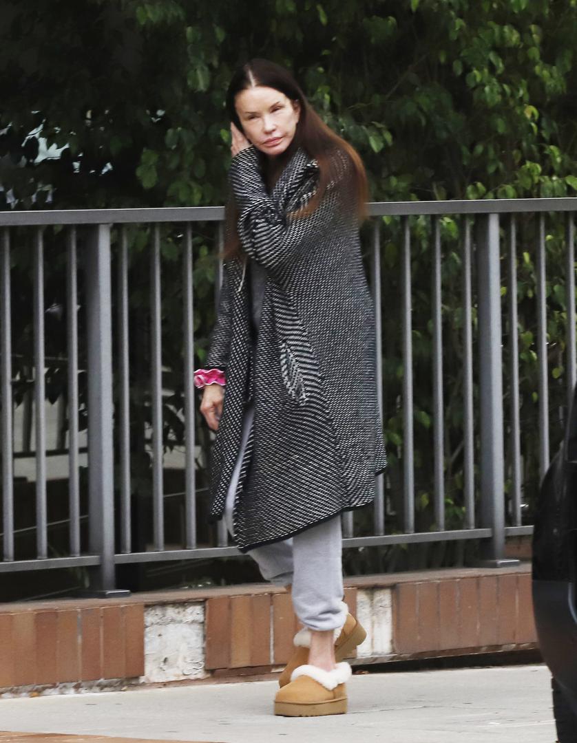 Ova nekada najplaćenija manekenka, koja je slovila za jednu od najljepših žena na svijetu, sada je neprepoznatljiva