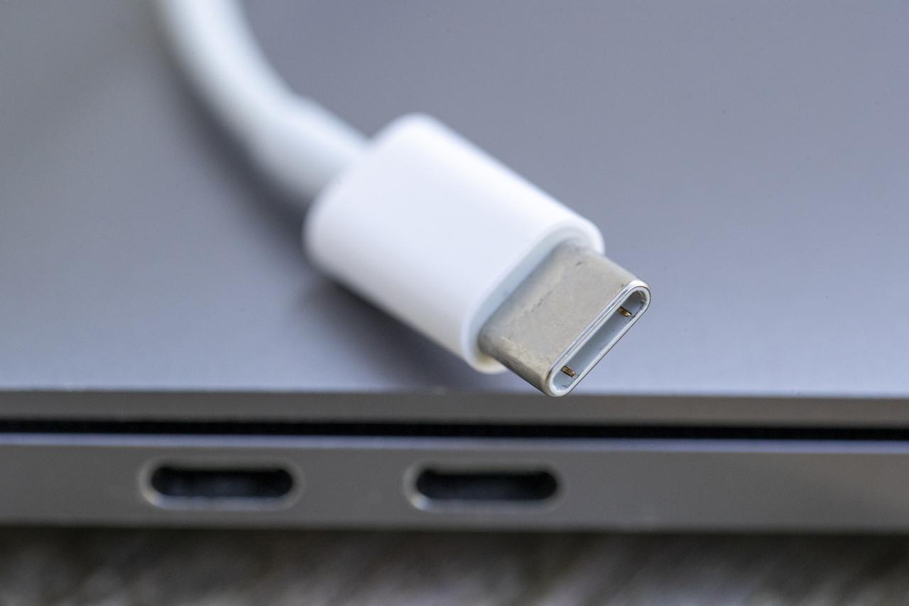 USB tip C postat će do kraja 2024. jedinstveni punjač u EU-u