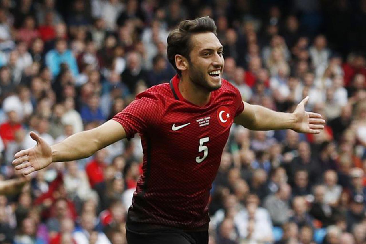 Hakan Calhanoglu