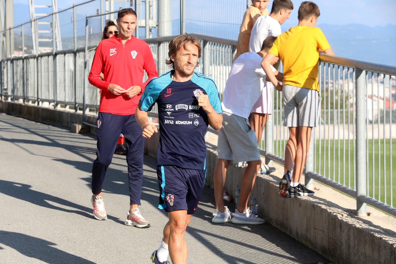 Rijeka: Trening nogometaša Hrvatske reprezentacije