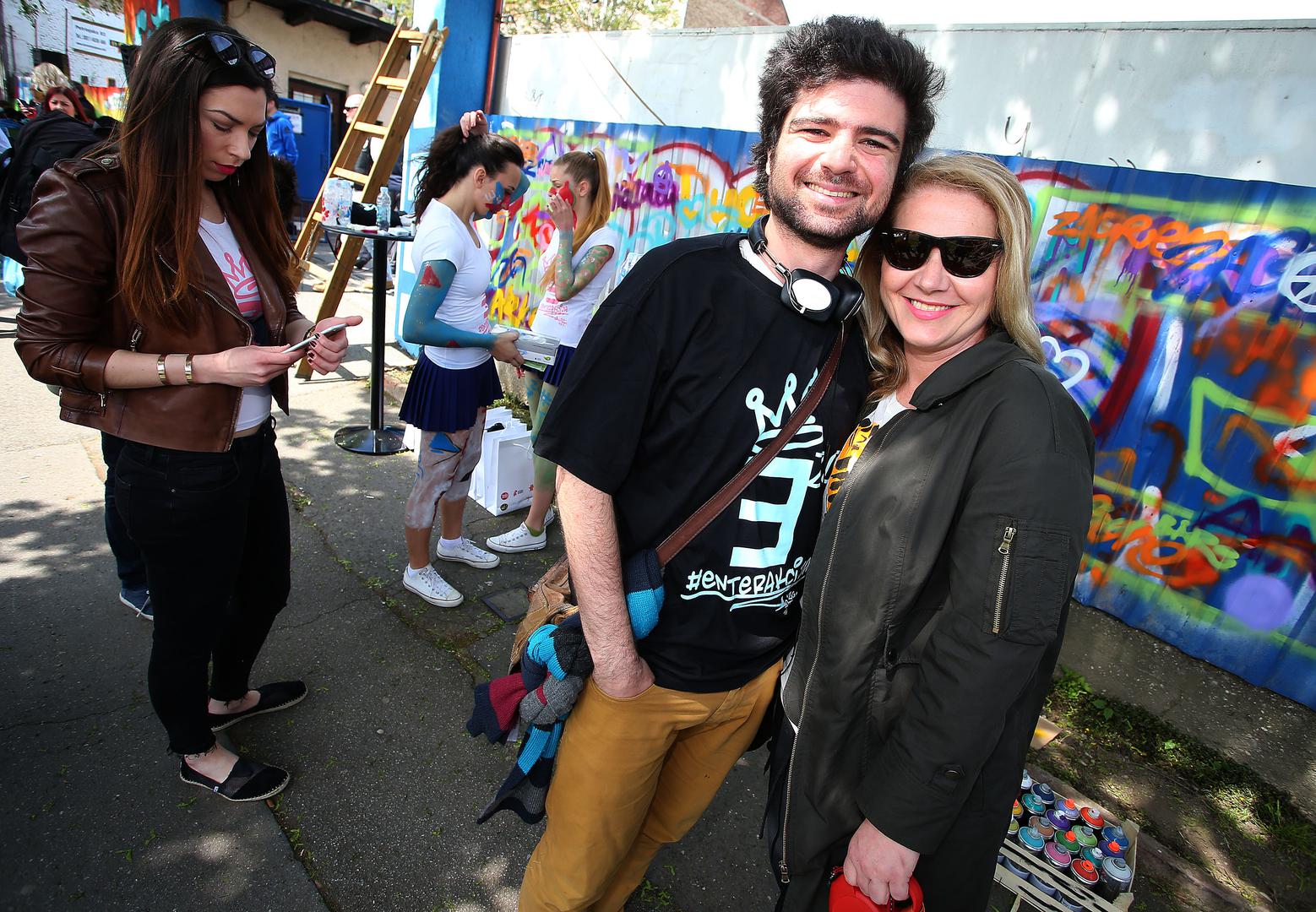 Filip je priznao da im je svima bilo zabavno iskustvo snimati ovu seriju.