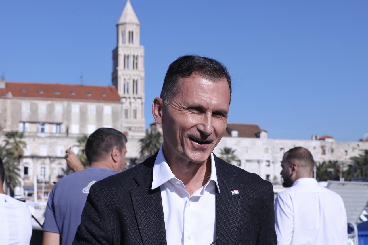 Split: Dragan Primorac dao izjavu za medije o posjeti zamjenika glavnog tajnika NATO-a i ponašanju predsjednika Milanovića