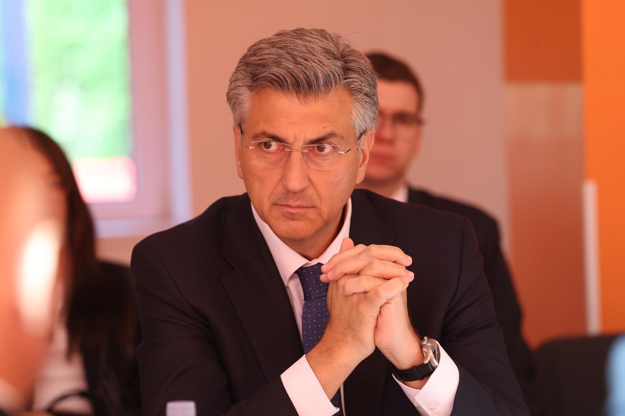 Korođ: Sastanak predsjednika Vlade s ministrom za socijalne odnose i kulturu Vlade Mađarske