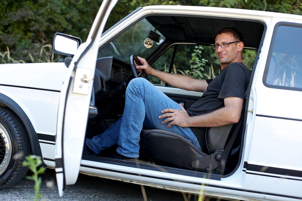 Petar Žival i njegov Volkswagen Golf 1 GTI