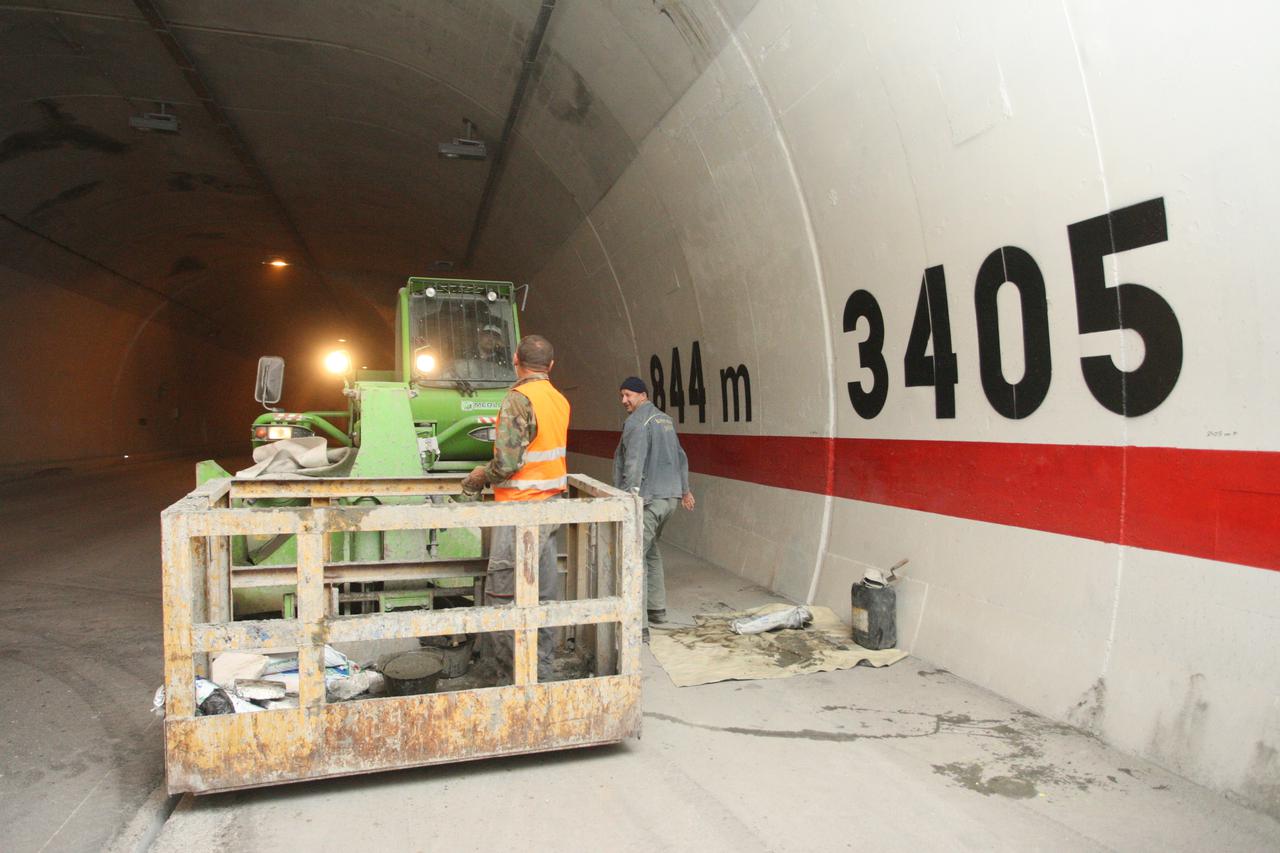 Tunel Sveti Ilija