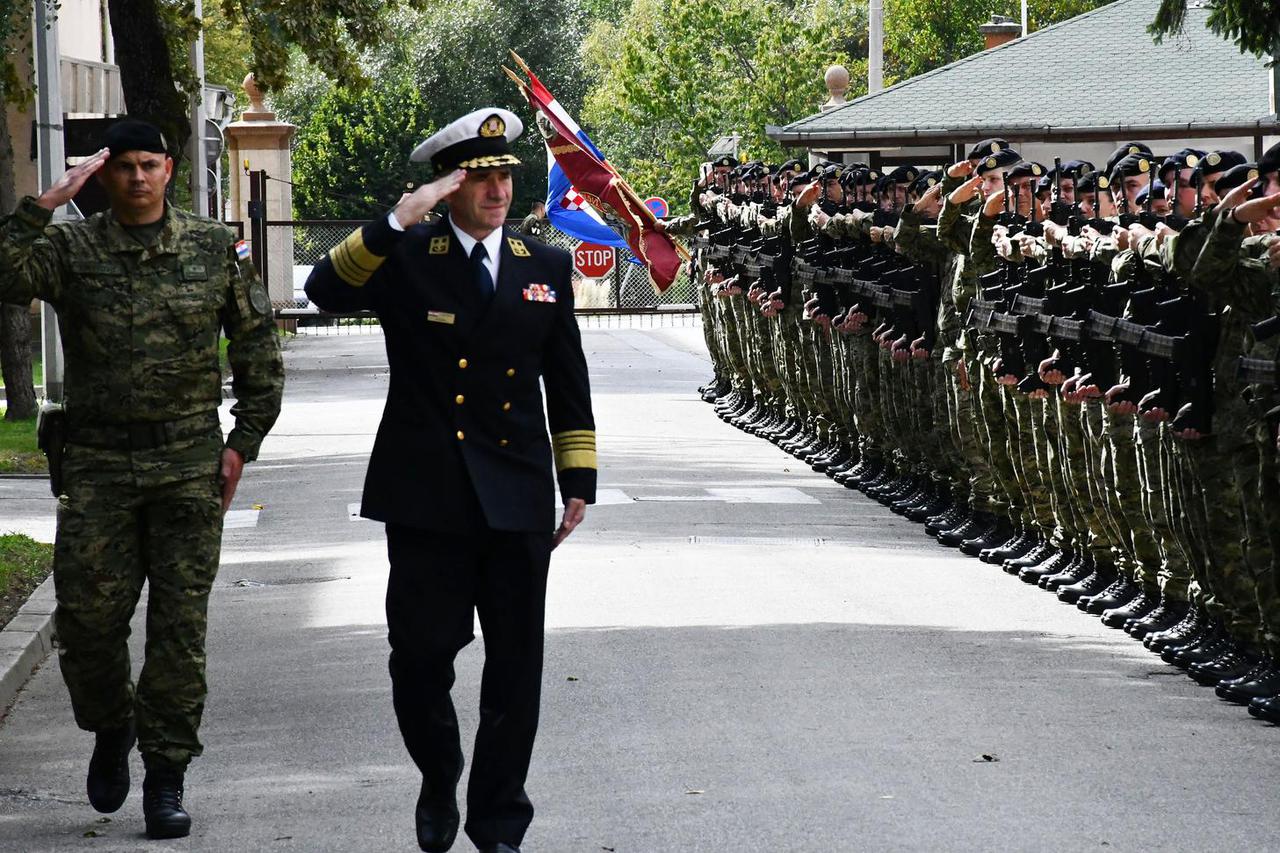 Požega: Sve​čano polaganje prisege 35. nara​štaja dragovoljnih ro​čnika.