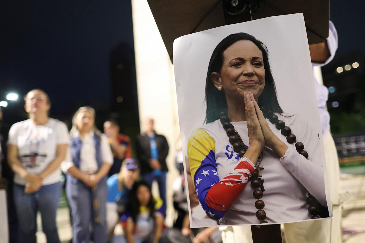 Venezuelans react to Maria Corina Machado’s Nobel Peace Prize, in Buenos Aires